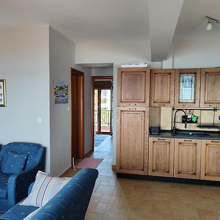 Ferienwohnung Navy Blue Nea Skioni Exterior foto