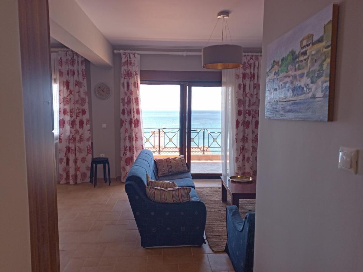 Ferienwohnung Navy Blue Nea Skioni Exterior foto